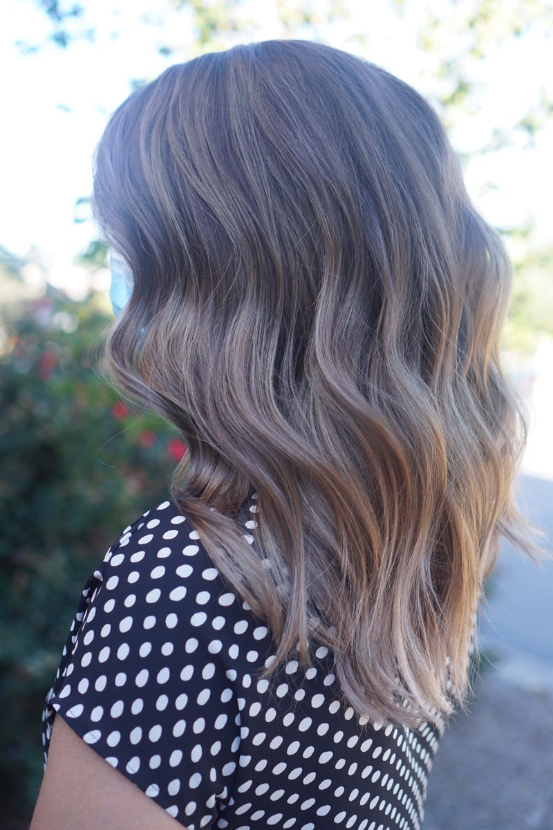 A #toffee foilayage for this beauty 😍   Naomi lightened &amp; toned with <a href="/GoldwellUS/">GoldwellUS</a> and we are loving that #hue! 👏
.
.
#raleighhair #raleighstylist #balayagehighlights #toffeehair #goldwellus #goldwellapprovedus #iamgoldwell #ncgoldwellsalon