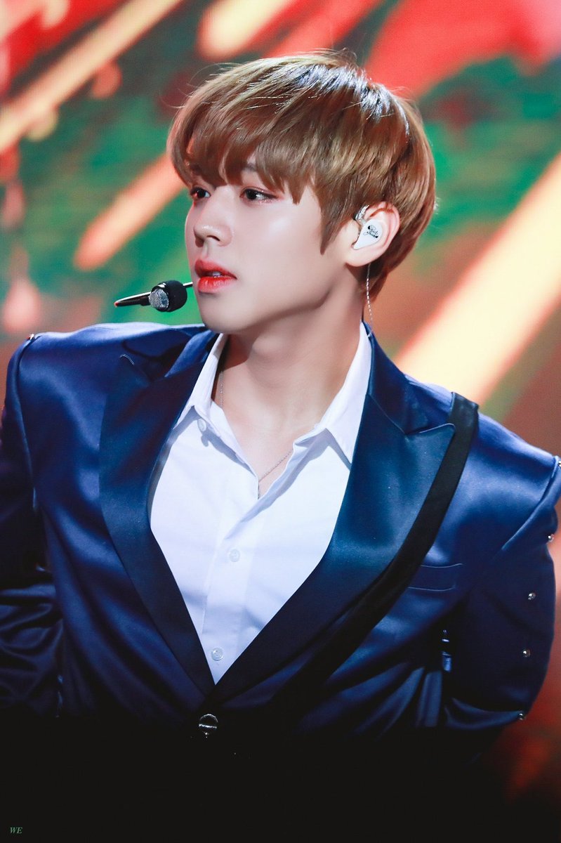 n년전 오늘의 박지훈 tweet media