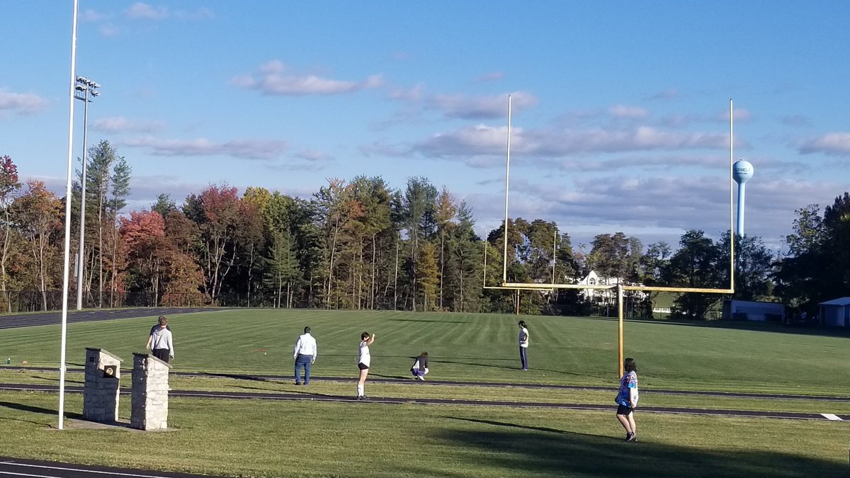 CatoctinAD's tweet photo. Got to love RTP practices at beautiful CHS! #NoBetterView #Cougarpride https://t.co/mBEW8eBVSW