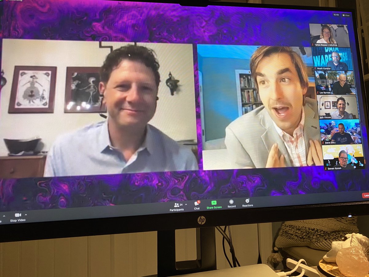 Delphix's tweet image. Bringing magic to our virtual happy hour tonight at #DOES20 ✨A big thank you to @GaryFerrarMagic for his amazing performance!