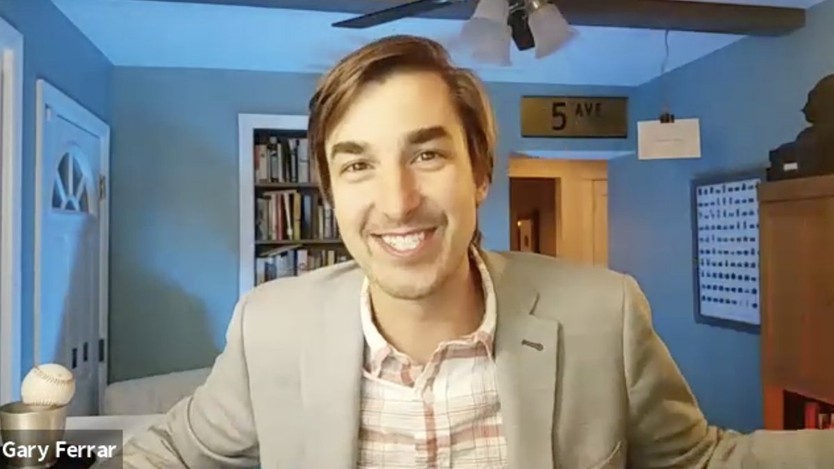 Delphix's tweet image. Bringing magic to our virtual happy hour tonight at #DOES20 ✨A big thank you to @GaryFerrarMagic for his amazing performance!