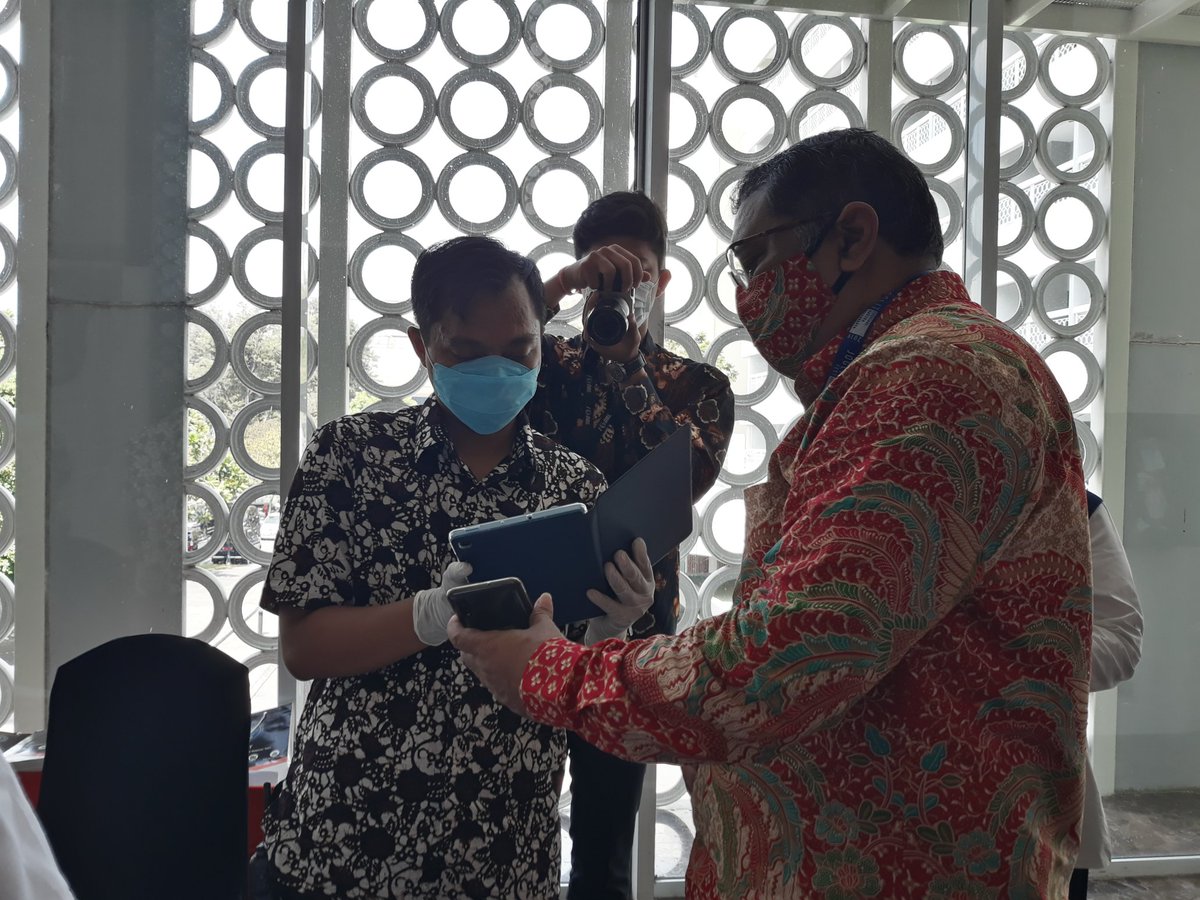 kominfodiy's tweet photo. Pagi ini Pemda D.I. Yogyakarta meluncurkan #JOGJAPROVCSIRT atau Computer Security Incident Response Team.
CISRT merupakan tim yang bertanggungjawab menerima, meninjau, menanggapi laporan dan aktivitas keamanan siber. https://t.co/oIXqLPwmbK