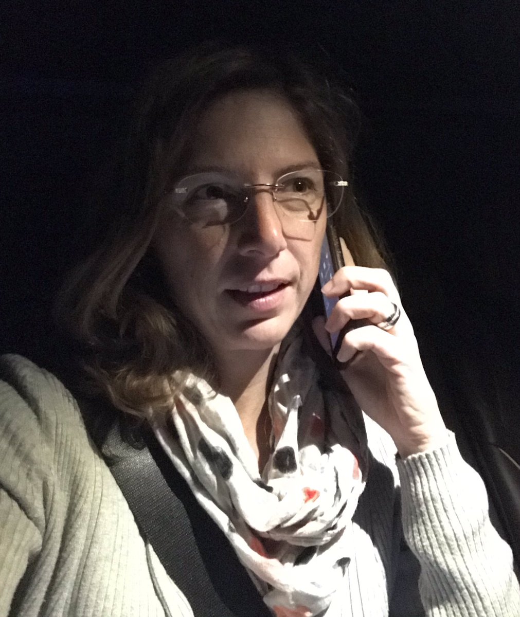 Sabine_Baetzing's tweet photo. Der Tag startet mit einem #Telefoninterview für den #SWR zum Treffen der Kanzlerin mit den MinisterpräsidentInnen zur #Coronalage. #RLP erwartet ein einheitliches Vorgehen im Umgang mit Reisenden aus dt. #Risikogebieten und eine einheitl. Grenze bei privaten #Feiern von 25 Pers. https://t.co/a8wGz2Erhl