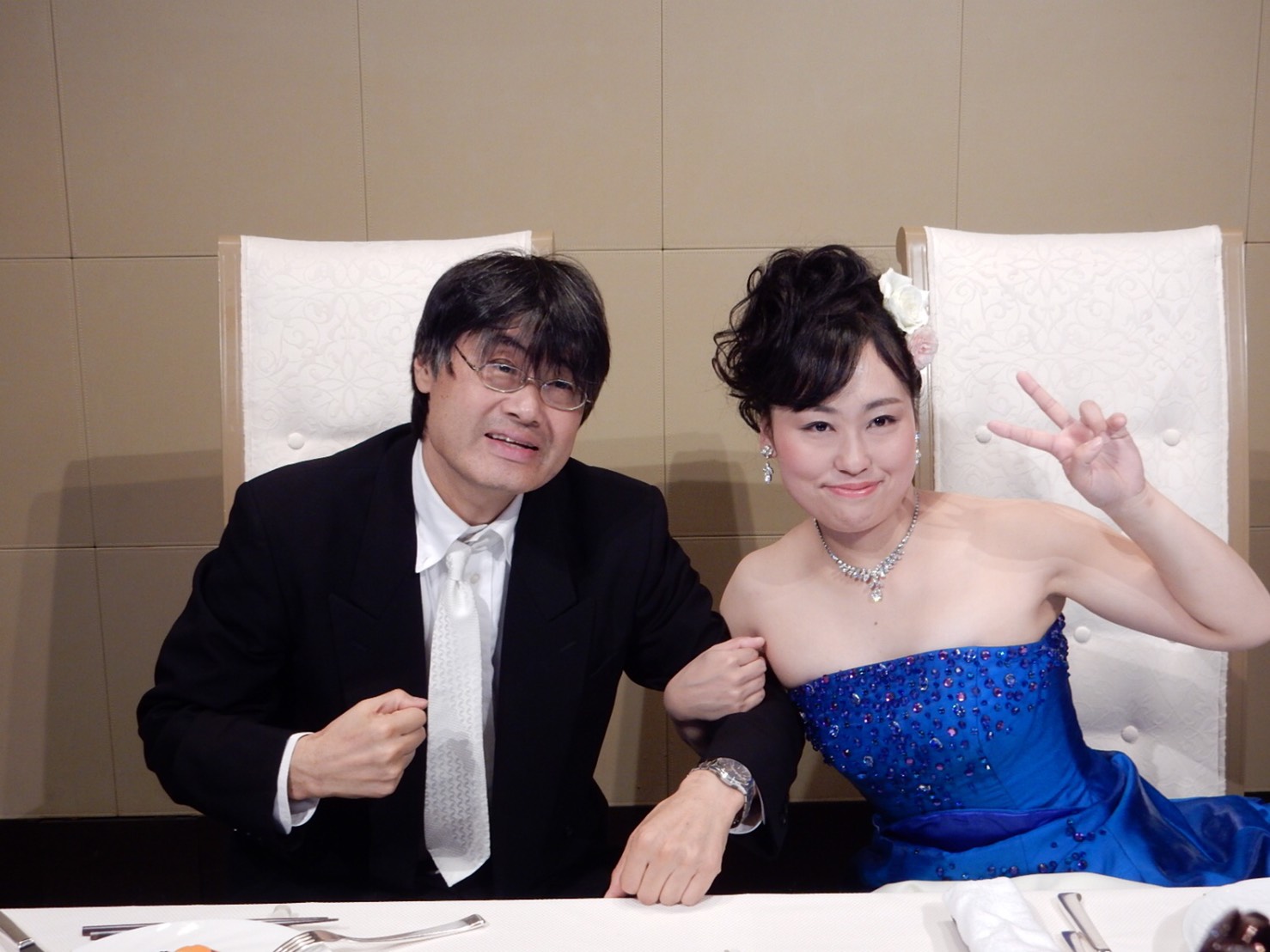 寺本つるぎ 今日は結婚記念日 エア鉄道の日 寺本つるぎ 今日は結婚記念日 エア鉄道の日