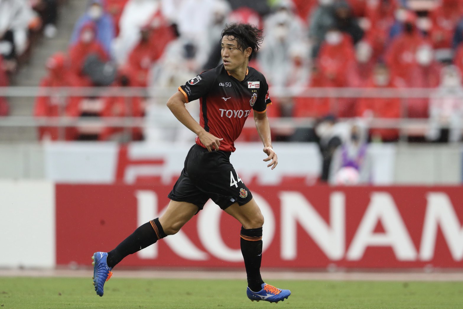 名古屋グランパス Nagoya Grampus 前節のセレッソ大阪戦 ミズノ アスリートの選手たちのスパイクの シューレース がオレンジだったのに気づかれましたか グリップ力が1 Up ゼログライド シューレース 部活動で 日常のサッカーや