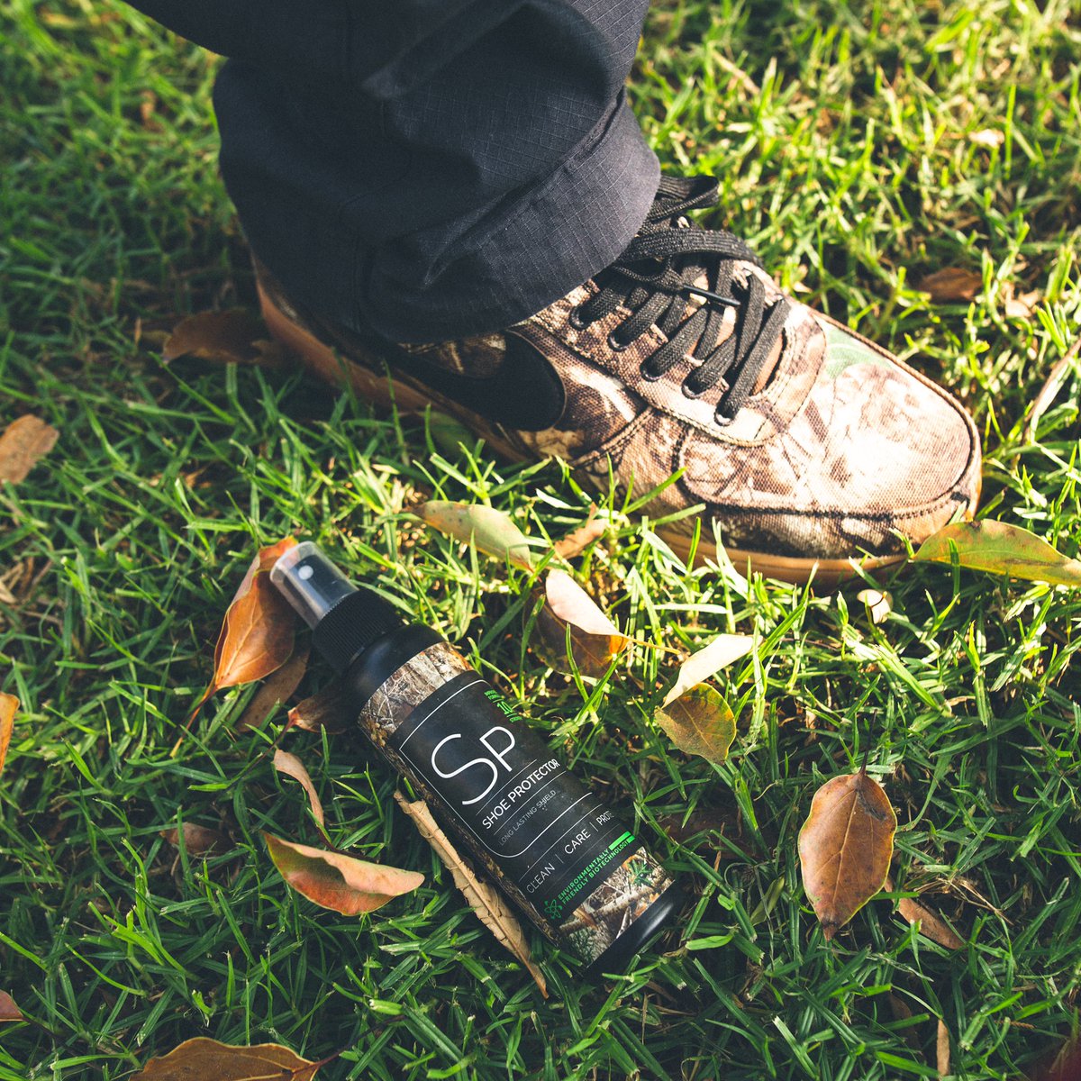 Protect your kicks with <a href="/Realtree/">Realtree</a> x Sneaker LAB