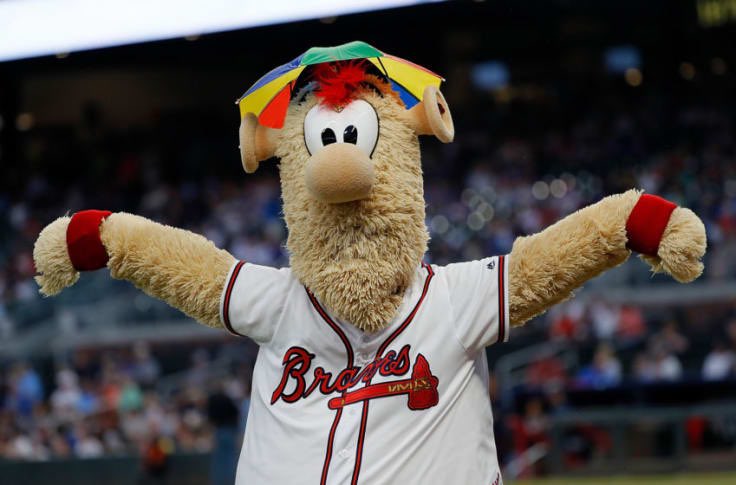 BlakeLorow's tweet photo. 95k retweets on this tweet and @wowcooltweets gets a butt tattoo of the @Braves mascot, Blooper. #MixItUp twitter fam. 🚀⚾️ https://t.co/5C98CehPxn