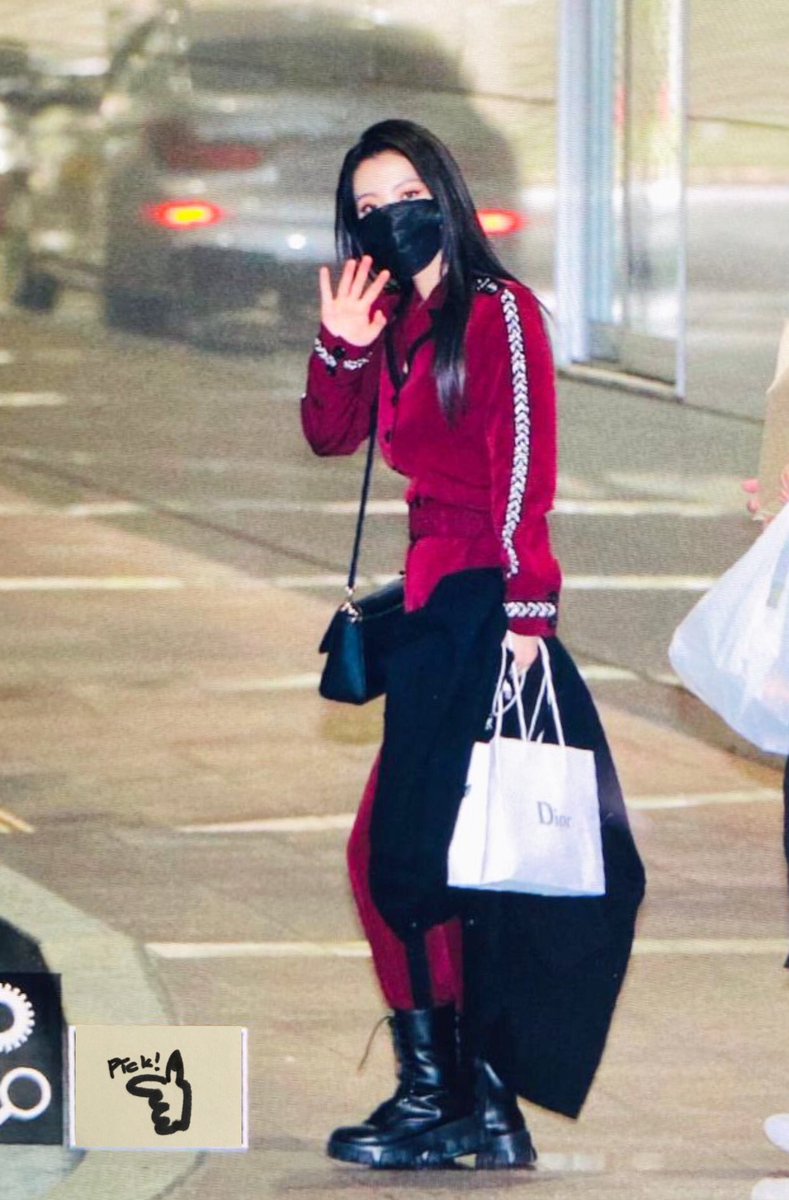 201014 프리뷰
#노효정 #효정 #Lucy #루시 #wekimeki #위키미키  <a href="/WekiMeki/">WekiMeki 위키미키</a>