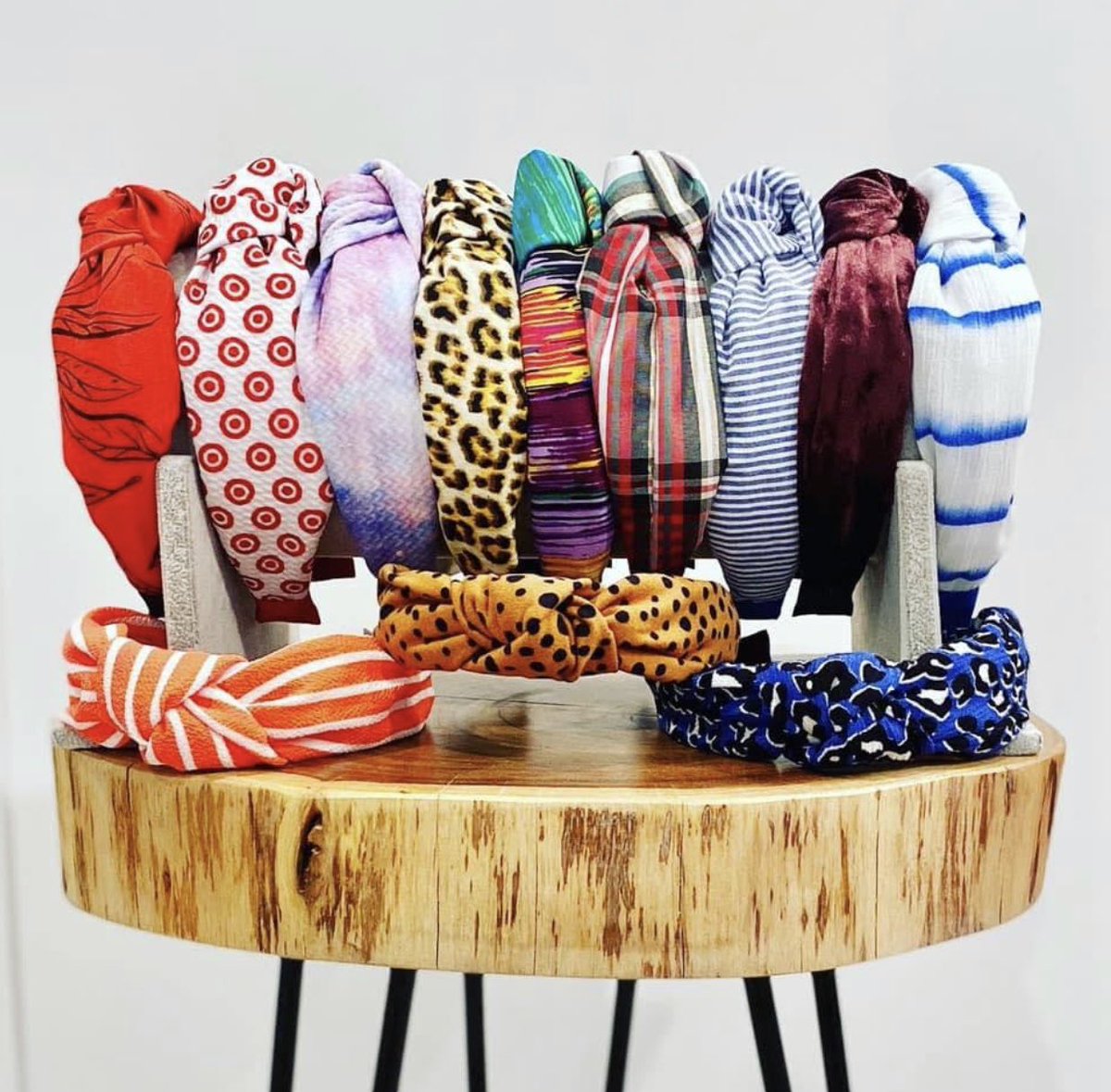 Woo hoo! Knotted #headbands now at the shop! β¬οΈπ #etsy
https://t.co/QNggcXhOYU https://t.co/CMHqFE6EPq