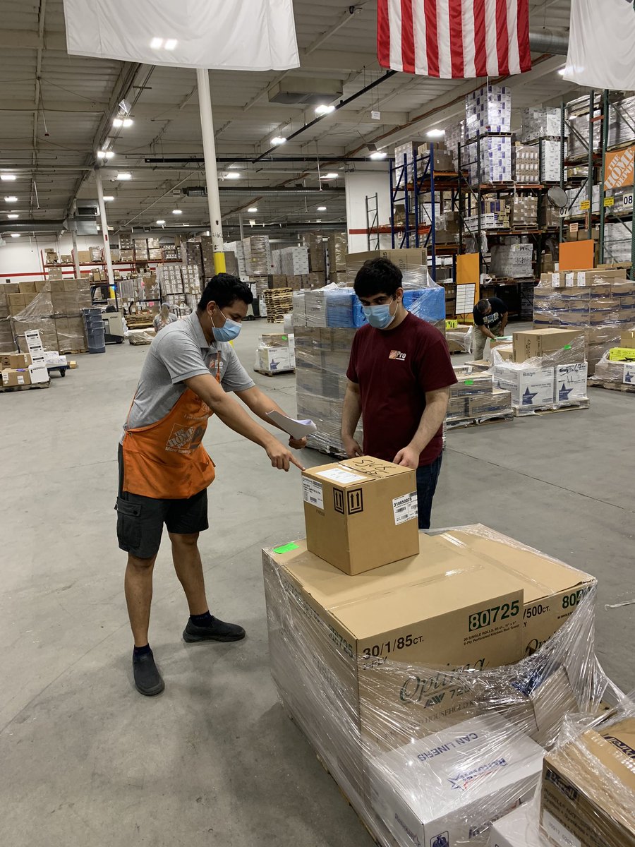 ricardom6007's tweet image. I have to quote Jack Welch once more. “Before you are a leader, success is all about growing yourself, when you become a leader, success is all about growing others.&apos;&apos; #SanJoseAllDayEveryday #AssociateDevelopment @BacklinLisa @_ian_phelps @JacquelineOseg6 @DL3472 @waltfred537