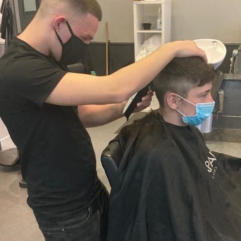 Workforceonline's tweet photo. 💈 Michael O'Doherty continues to impress us with his barbering skills!
Today Michael completed a 2 to a 1 fade and squared off the front! 👍
Keep up the good work Michael! 😀
#madetherightchoice #barbering #vocationaltraining #skillstosuceed #career https://t.co/tU3Vj9bXIb