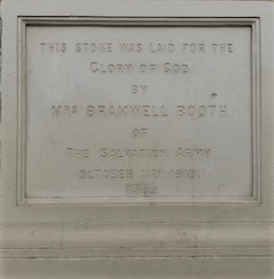  #WomenWednesday a thread* Florence Booth & Adelaide Cox laid these stones at 280 Mare Street, Hackney, in October 1910 before the site was opened as the Women's Social Work Headquarters. The site is no longer used by The Salvation Army but you can still find the plaques here!