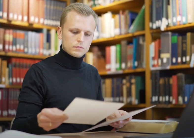 resilienceRI's tweet photo. Scholars will benefit from our #researchinfrastructure for all #ReligiousStudies. Watch the video and learn in what way RESILIENCE is serving researchers to optimize their research.
@WWU_Muenster @HansGrosshans #resilienceRI #ServingResearch
https://t.co/DtYVckrSMz https://t.co/AO3rca2Vb4
