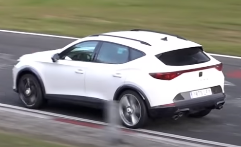 cedriccapgras's tweet photo. #CUPRAFormentor :  plus de puissance pour un #Formentor R ? #nurburgring  @Seatfansclub @seatblogil https://t.co/IxQzfIfbwc