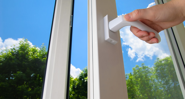 thewindowdoc1's tweet photo. #DoubleGlazing Repairs - Double glazing is a necessity in this modern world, but often things can go wrong with your windows. Here at The #WindowDoctor, we offer high-quality double glazing repairs on a huge range of different types of windows https://t.co/OjPYEdRNyw #UPVCRepairs https://t.co/REzNvMdcXC