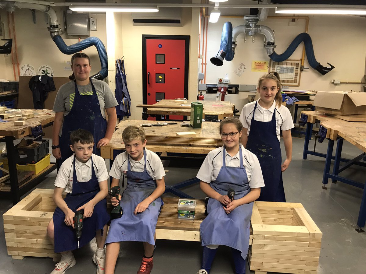 junior_bede's tweet photo. Thanks again @VIYproject for helping us finish our project for our well being garden. The students enjoyed the challenge and are very grateful for your time and expertise! https://t.co/MLXvHsSONS