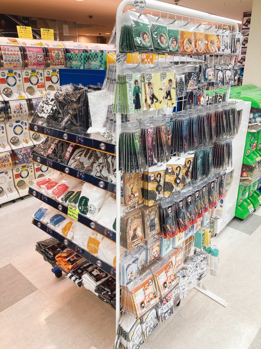 アニメイト仙台 グラッテ仙台 元気に開店中 グッズ販売情報 鬼滅の刃 関連商品販売中 ちょっと拡大して展開してしますみや 映画公開 も間近 盛り上がってきたみや アニ仙グッズ
