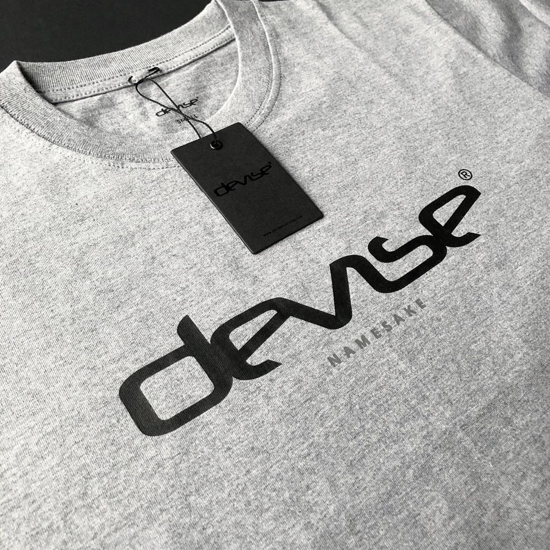depotbydevise's tweet photo. ON SALE: @deviseclothing Namesake Logo(Heather Grey) Tee. Available size: S, L, XL. RM79(Normal RM89)
Details: https://t.co/G5krw2ZTHZ or Whatsapp us +6013 380 2798
*We accept Visa/Mastercard and Internet Banking (FPX)
#depobydevise #devisenamesake #deviseclothing #devise https://t.co/yHEVP2BLcO