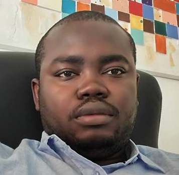 10000codeurs's tweet photo. [Abidjan] Franck KESSE, CEO Agence de communication IMPULSE est alumni @10000codeurs et un modèle pour la Jeunesse Africaine https://t.co/NEl7z0bWIN @Centonni @YeoSglo  @noelynguessan @EmnickN @CPAfrique @gmkonate @kristentshika https://t.co/jtXx41DIHb