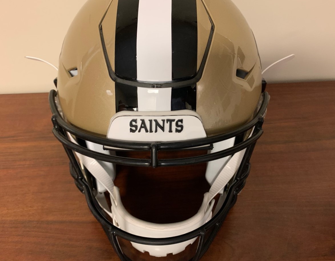 3DBUMPERS's tweet photo. @Riddell_Collect @Saints @RiddellSports Enjoy close-up photos of @3DBUMPERS for @Saints 
@Riddell_Collect - When will you offer #Official #OnField helmets - #Collectors want to know! https://t.co/xGD6OiLfcc