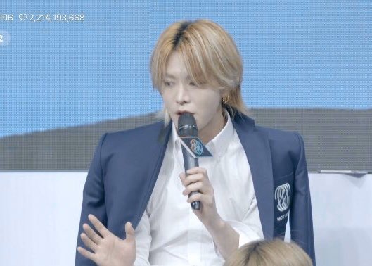 yutas897's tweet photo. yuta and his howl agenda https://t.co/lZK16gPZKz