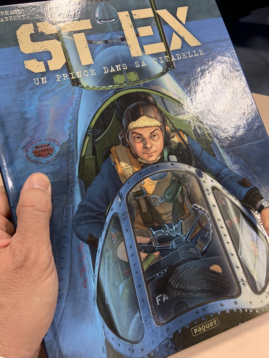 Paul_Satis's tweet photo. Ouverture aujourd’hui de l’expo #StExupéry à #LaSucrière à Lyon. Invité du 12/13 Le spécialiste de l’aviation Bernard #Chabbert qui signe une biographie de #StEx magnifiquement illustrée par @RomainHugault @EditionsPaquet @F3Rhone_Alpes https://t.co/rtDlBQ6JrK