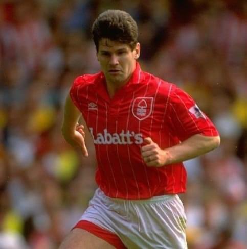 Happy birthday to former reds defender Brian laws 
