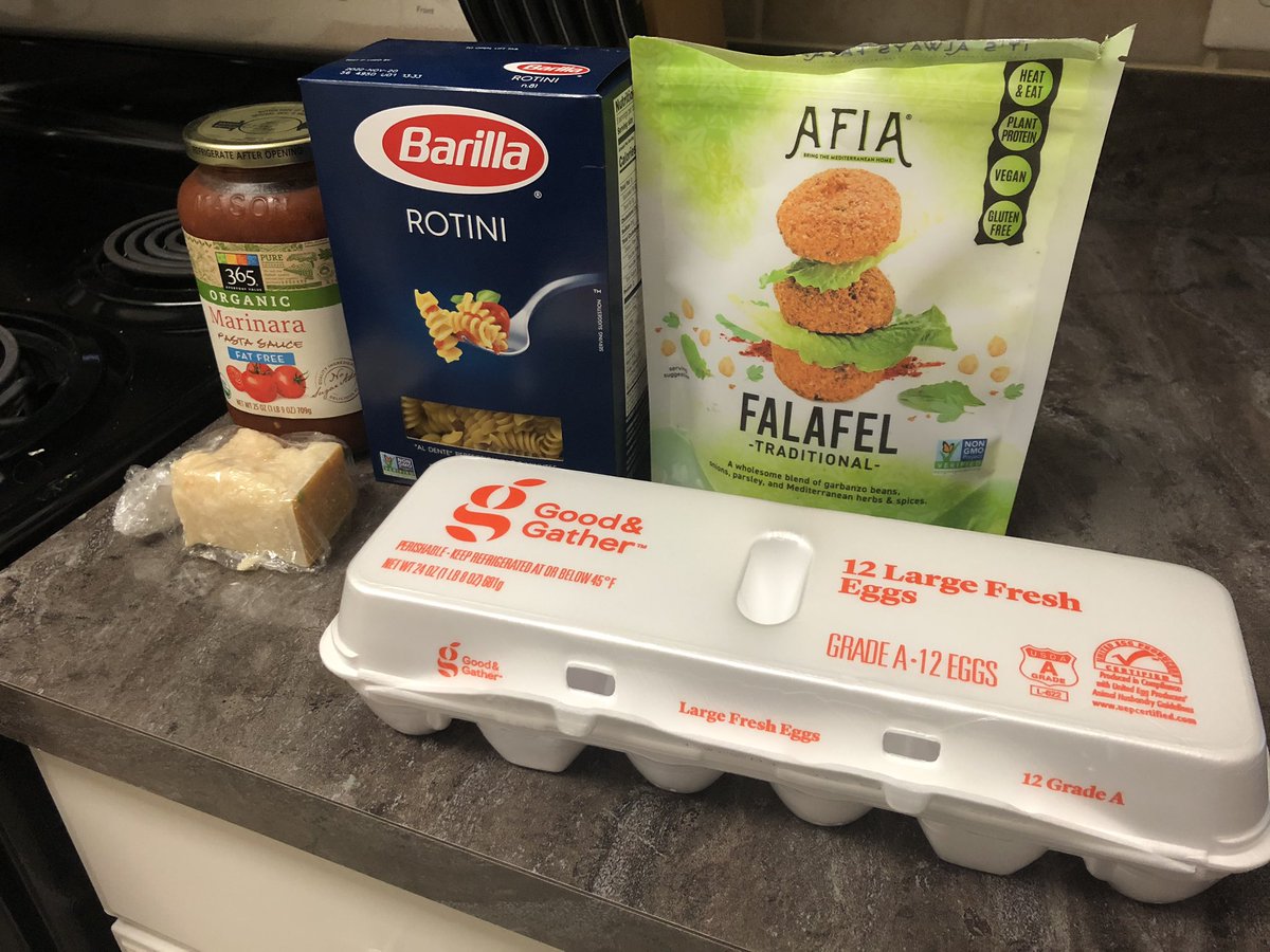 KateBell_2's tweet photo. @KrogerChefbot What can I do with eggs, pasta sauce, falafel, and Parmesan cheese? https://t.co/LCxJtGhndu