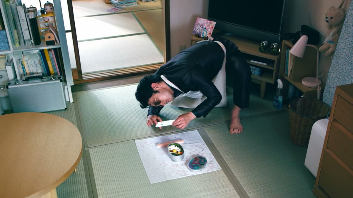 NomiMatsu's tweet image. I can&apos;t believe there are three versions of this iconic scene 😂😂