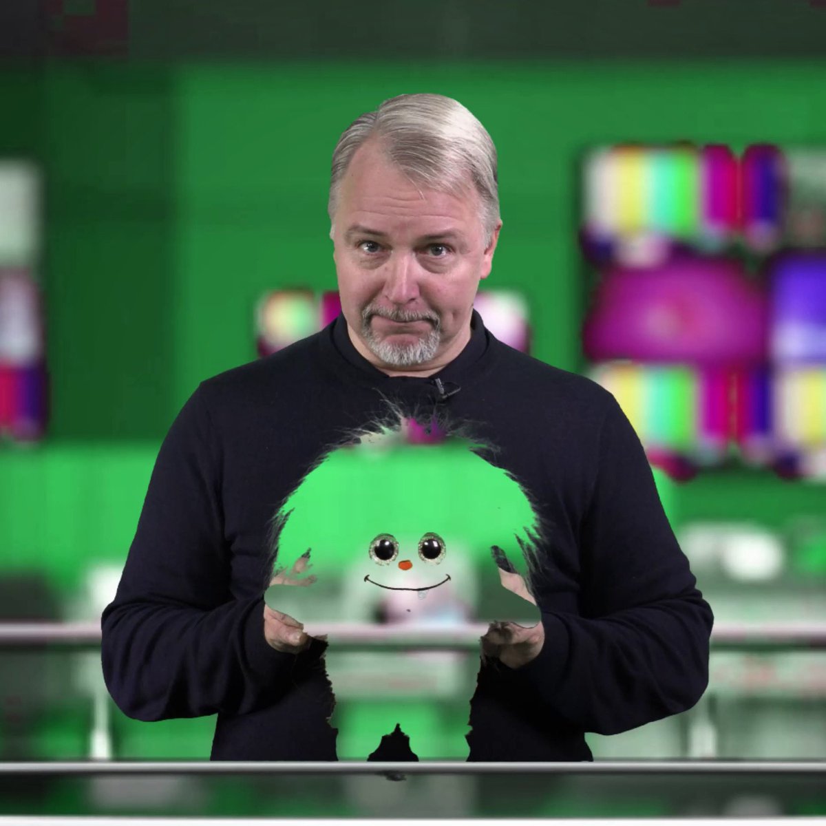 ToplineMedia's tweet photo. Jokaisessa meissä on pienen pörröisen örkin mentävä aukko! TopLine Median uutiskirje lävähtää tuubiin huomenna!
#uutiskirje #maskotti #mascot #newsletter #greenscreen #virtualstudio #virtuaalistudio #virtualevent #lahti #finland https://t.co/lKobfNo3d4