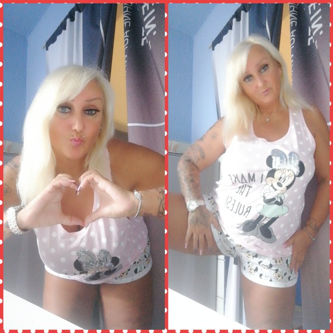 Guten Morgen ihr lieben #milf #women #curvymodel #beautynotsize #curvy #blondblueeyes #blondgirl #hotwomen<a href="/tag/milf"class="tags">#milf</a><a href="/tag/women"class="tags">#women</a><a href="/tag/curvymodel"class="tags">#curvymodel</a><a href="/tag/curvy"class="tags"><span>#curvy</span></a><a href="/tag/sexy"class="tags"><span>#sexy</span></a><a href="/tag/goodmorning"class="tags"><span>#goodmorning</span></a><a href="/tag/hotwomen"class="tags"><span>#hotwomen</span></a><a href="/tag/gutenmorgen"class="tags"><span>#gutenmorgen</span></a>