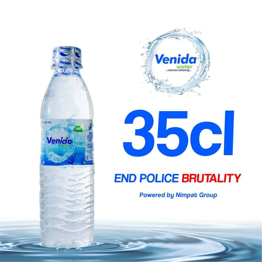 VenidaWater's tweet photo. VENIDA WATER IS GIVING ALL PROTESTERS FREE ALKALINE WATER TO RE-ENERGIZE AND AMPLIFY THEIR VOICE. 

#EndPoliceBrutalityinNigeria #EndPoliceBrutality 
#kangenwater #alkalinewater https://t.co/716fBrGSC8