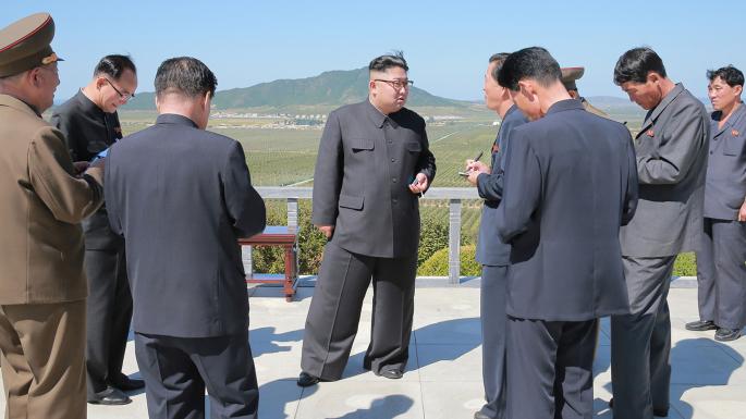 And for those of you following me for trousers, here's a compare and contrast with Kim's previous record-breaking strides.
