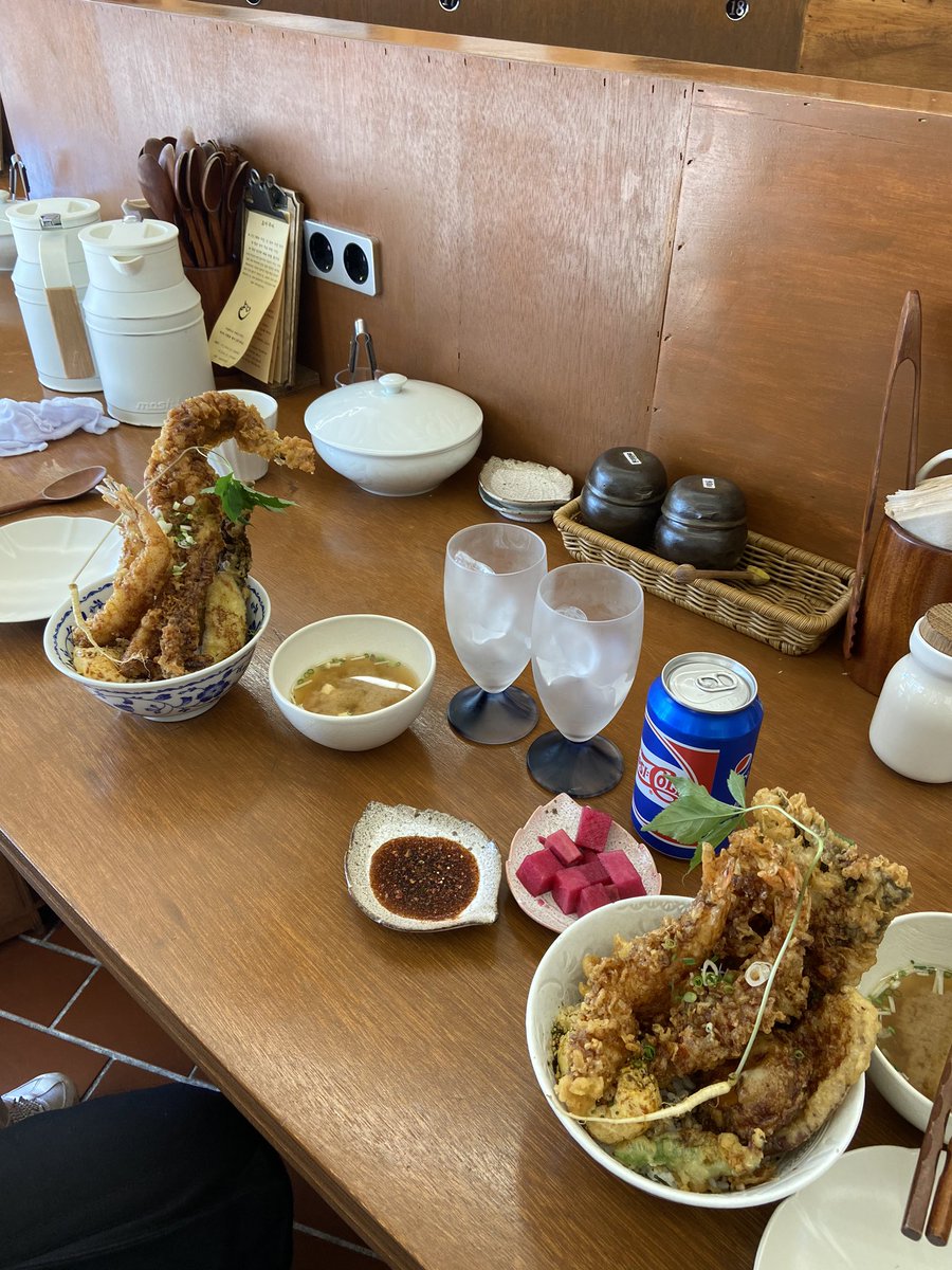 Yoont2_2's tweet photo. 여기 정말 맛있어 #부산 #디엠 #건오 https://t.co/8SdrSap988