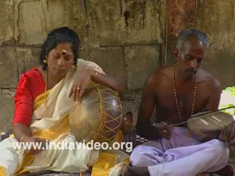 here they are clearly visiblepulluvan veena and Pulluvan kutam(may from ghatam?)our arts/music/dance had been ritualistic devotional all through centuries, traditions parampara has to be savedrevivedthis is from  #Kerala