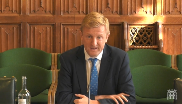 Chair  @JulianKnight15 asks why the £1.57bn has taken so long to reach sector @OliverDowden: I wanted officials to evaluate the state of the sector and all the bids. It is better to do it in a proper way to ensure it commands the confidence of the taxpayer who is paying for this.