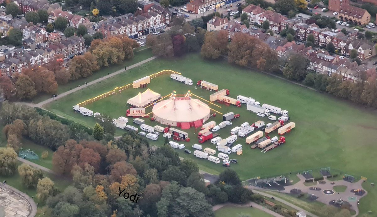 ZipposCircus's tweet photo. How cool is this drone photo from our stay at Broomfield Park? We're now set up in Guildford (Bannister Field) and we promise we're looking just as good there. First show tomorrow! https://t.co/eCtAtCmDgA
