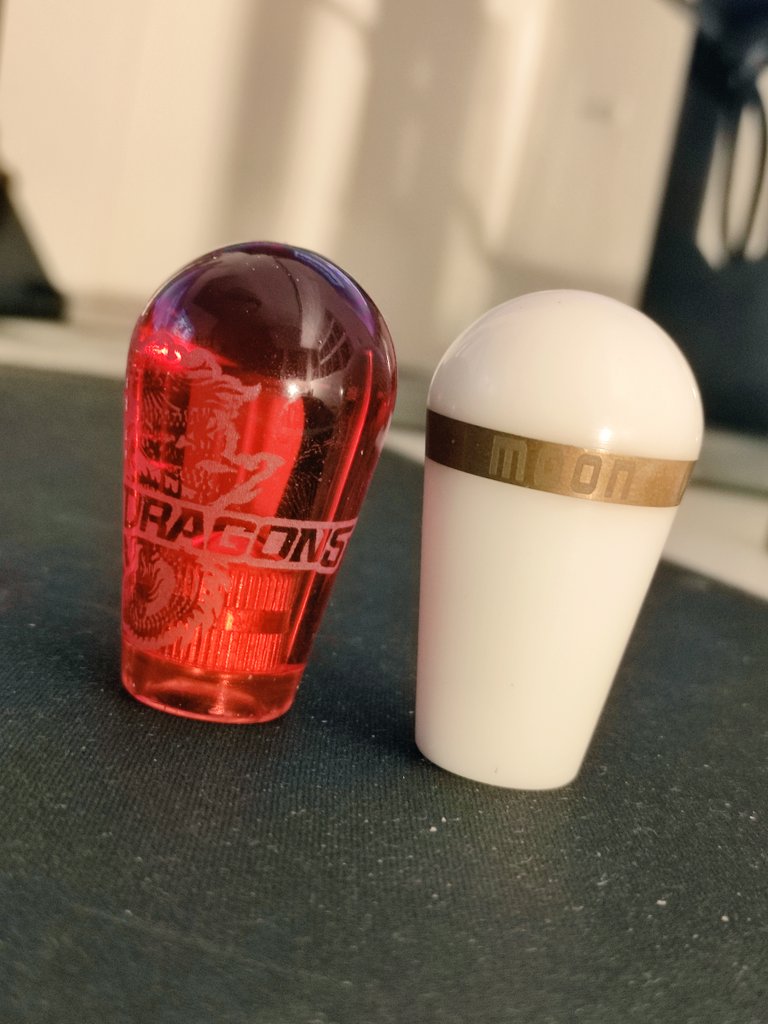 daboy_moon's tweet photo. Which oneeeeeee!? 😭 https://t.co/tcMbK4MkLd