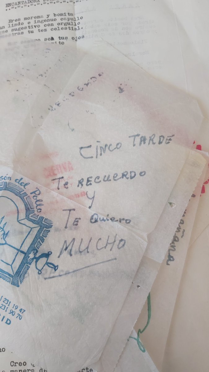 ppauliita22's tweet image. Mi abuelo le mandaba servilletas por correo a mi abuela de cada bar en el que se tomaba algo y tú llorando por un pavo que no utiliza la h