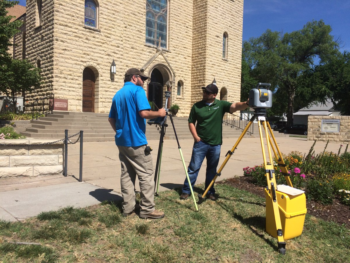 Kaw_Valley's tweet photo. Here are a few throwback photos from 2017 in our Junction City office, when our surveyors showcased the Trimble SX10, a two-in-one survey instrument and 3D scanner!
#surveying #constructionstaking #construction #civilengineering #kawvalleyengineering https://t.co/UDZ9LMqFez