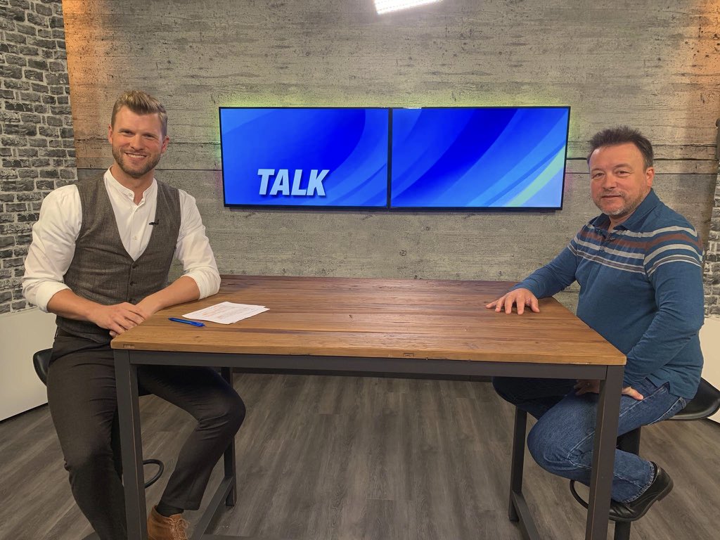 ModeratorCH's tweet image. Im heutigen TALK begrüsse ich Reto Gugger, Bieler Stadtrat BDP. 

Wir unterhalten und über den Verlust des letzten BDP-Stadtratsitzes und was dies sowohl persönlich als auch parteipolitisch bedeutet.  

#talk #telebielingue #politik #stadtrat #biel #bielbienne #BDP #moderator