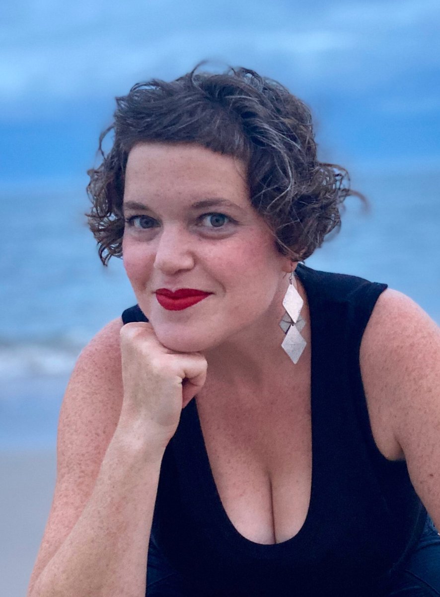 vtstudiocenter's tweet photo. Join us on Oct 16 for a virtual reading and interview with Temim Fruchter @temim,recent 2020 Rona Jaffe Award Winner and VSC alum. This event is free and open to the public. Please follow the link to learn more and register.
https://t.co/PHBvcjlzq4
#ronajaffe #vtstudiocenter https://t.co/SVSJjsRvUJ