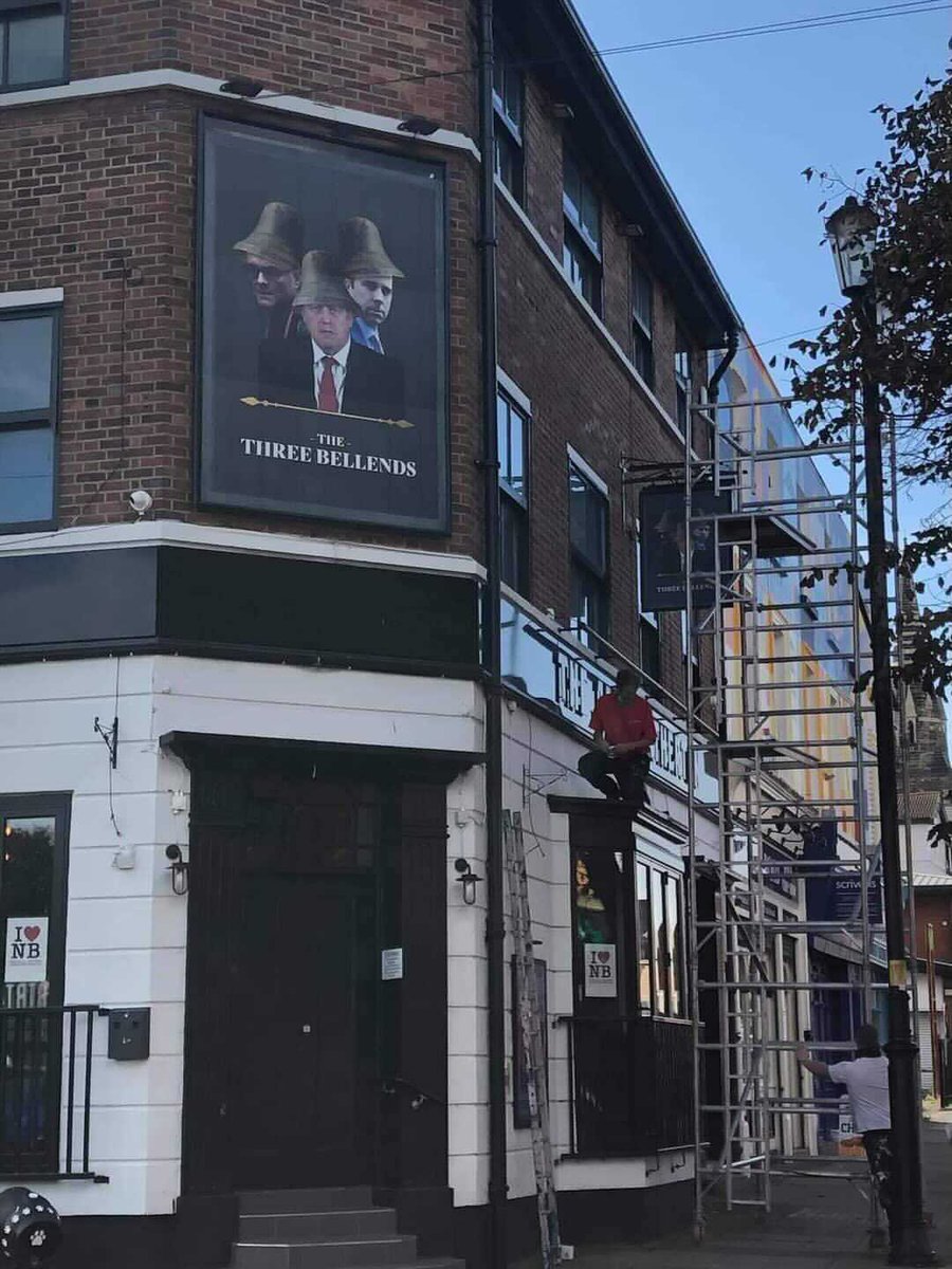 ScouseBirdBlogs's tweet photo. I hope this pub in new Brighton is open and serving food because I’m suddenly really keen to offer my patronage https://t.co/lQbqnV8psv