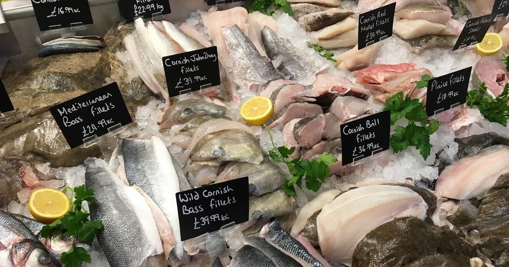 Quick reminder that @barkworths in <a href="/markethallshrew/">markethallshrewsbury</a> have an amazing choice of fresh fish.