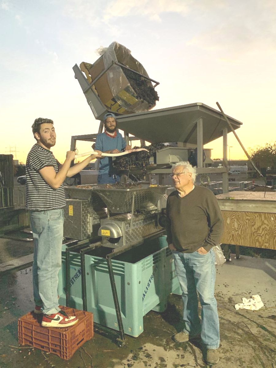 Check out our latest Newsletter and Join us for Harvest Party at Home 2020! Special Menu + New Wine Releases! conta.cc/33Xyzzg