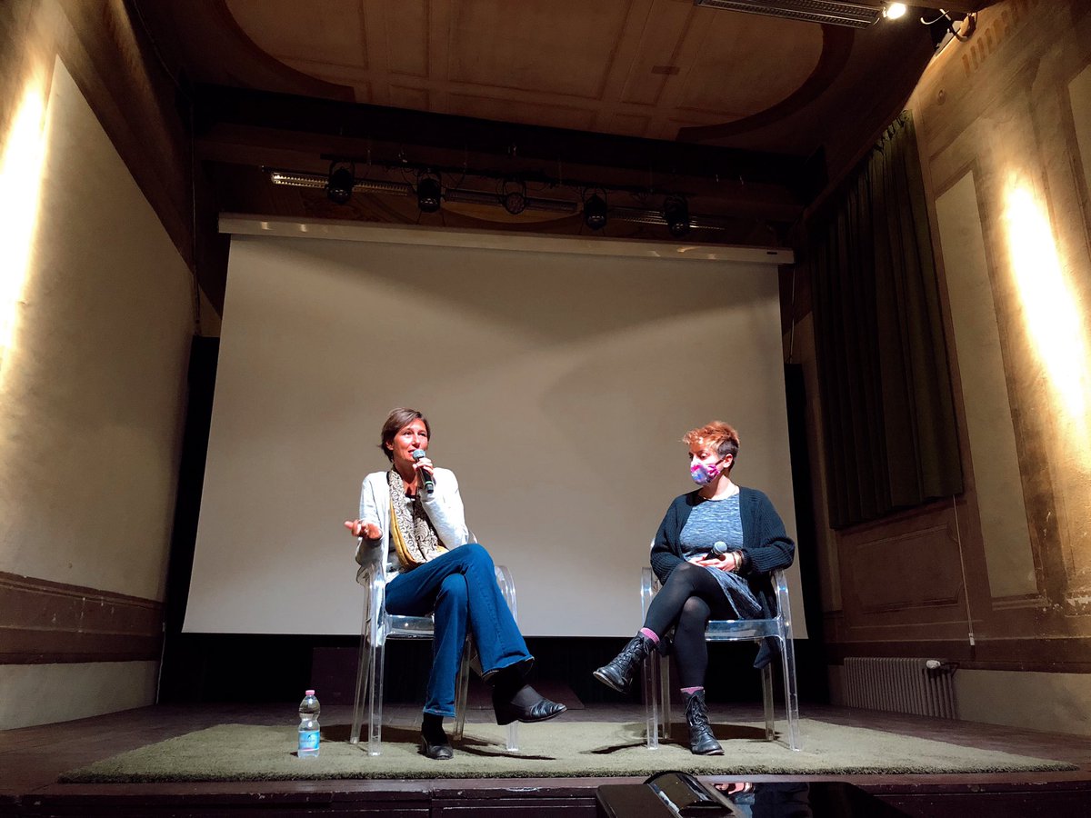 ZedFestival's tweet photo. 🗣 #ZEDFESTIVAL // INCONTRI

Al Teatro del Baraccano, Lucia Carolina De Rienzo di @coorpi e la co-regista Teresa Sala hanno presentato BEN.

#videodanza https://t.co/aO0y9Fn7eX