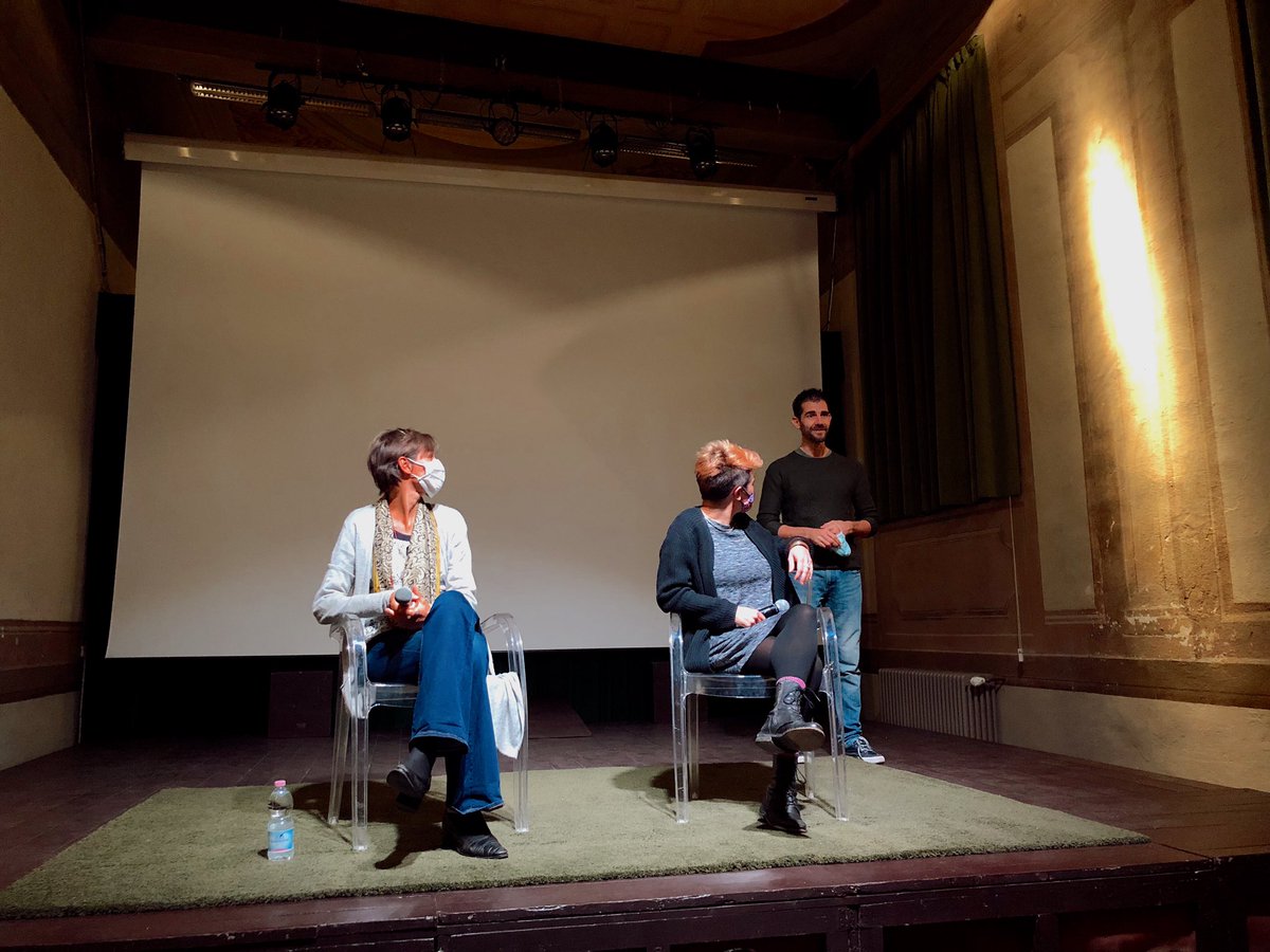 ZedFestival's tweet photo. 🗣 #ZEDFESTIVAL // INCONTRI

Al Teatro del Baraccano, Lucia Carolina De Rienzo di @coorpi e la co-regista Teresa Sala hanno presentato BEN.

#videodanza https://t.co/aO0y9Fn7eX