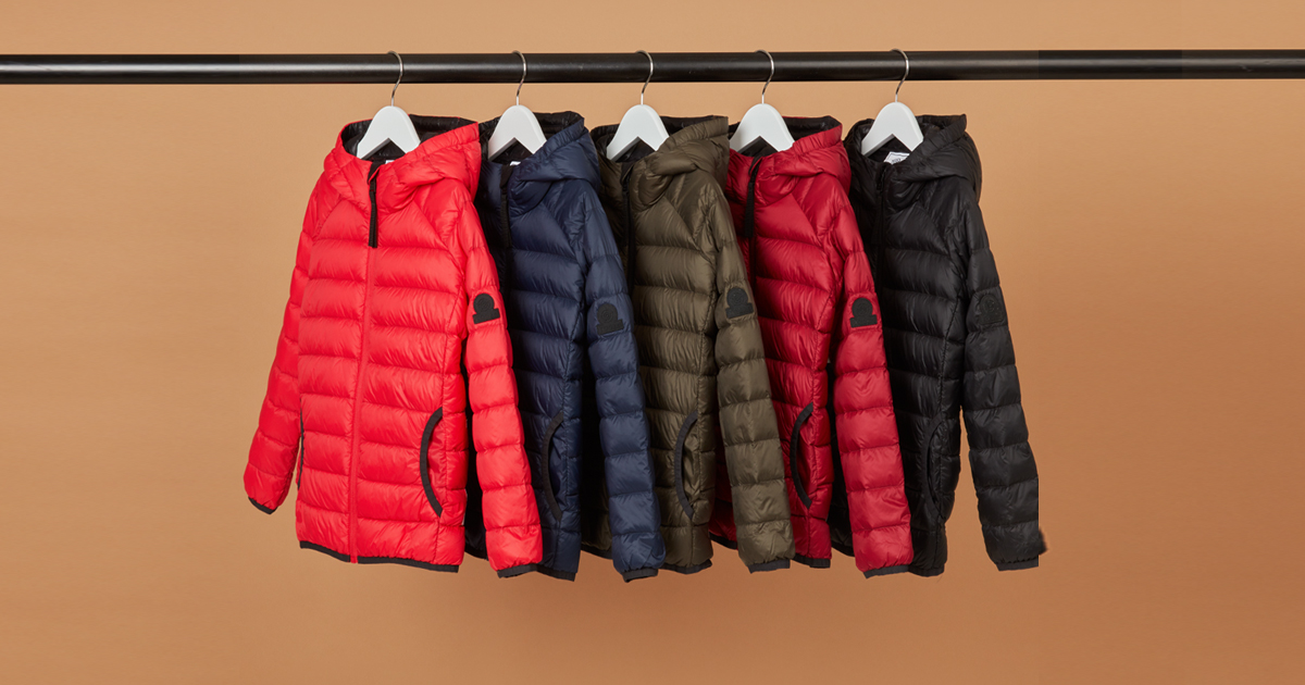 TOG24Official's tweet photo. #Giveaway time! #WinItWednesdays Fancy a new kid's down jacket?

Complete the following:
🎃 Follow us
🎃 Retweet this tweet

#Competition entries close 21/10/2020 at 11.59pm.

Prize choice limited to DOWLES down jacket + subject to availability of colour/size. https://t.co/u7eoWz077Z