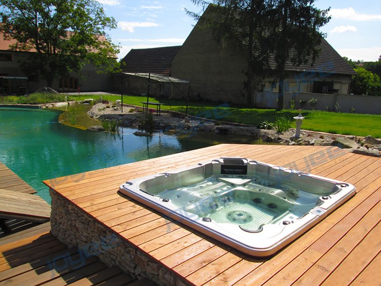 BathJoyee's tweet photo. Check our new spa hot tub real shots.
This time is drop in type, wonderful.
😎😎😎
<
<
#outdoorspa #outdoorhottub #hottub
#spatub #spa #gardentub https://t.co/HOvb2Swrjk
