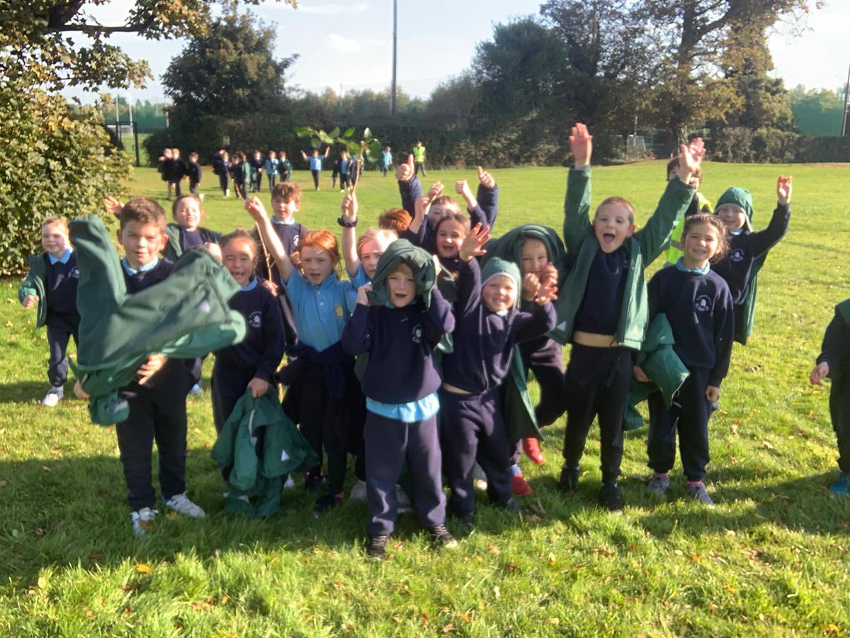 StGS_JSHead's tweet photo. Happy St Gerard’s Day! What a beautiful day for enjoying the Gerard’s mile before Mass for our feast day at 12 noon. https://t.co/ebFuhsmCUm